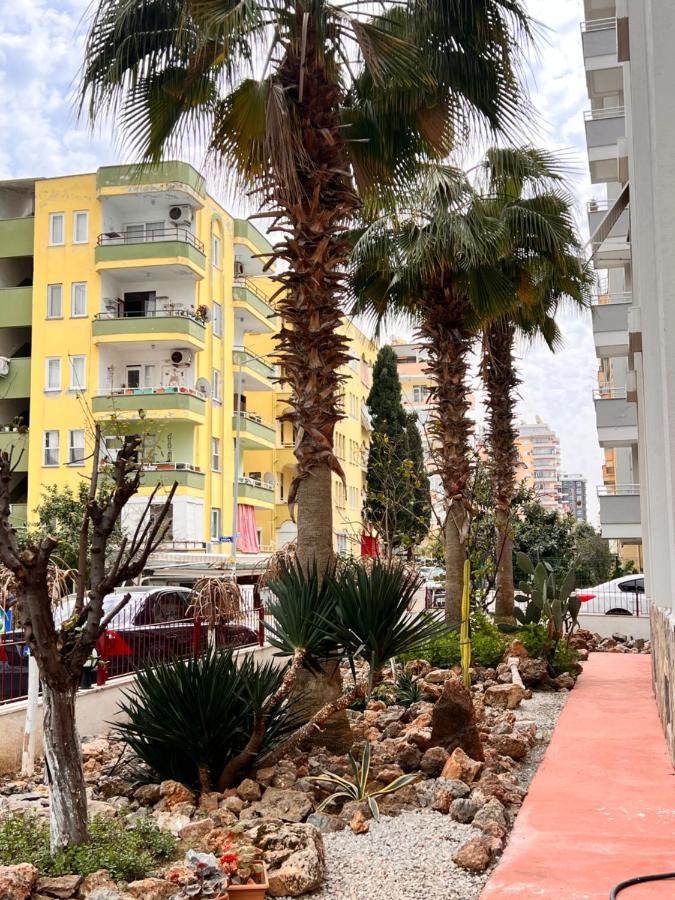 Mahmutlar 2-rooms 100m To The Daire *